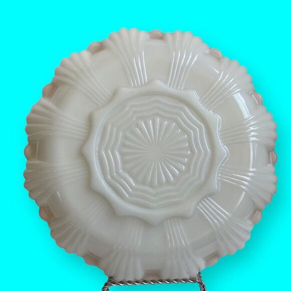 Vtg Milk Glass 3 Part Relish Dish Anchor Hocking Fire-King 22K Gold Trim 10” - Picture 2 of 6